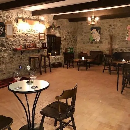 La Ribera De Pría *