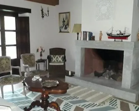 La Ribera De Pria Landhaus