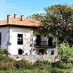 Gospodarstwo wiejskie La Ribera De Pria *